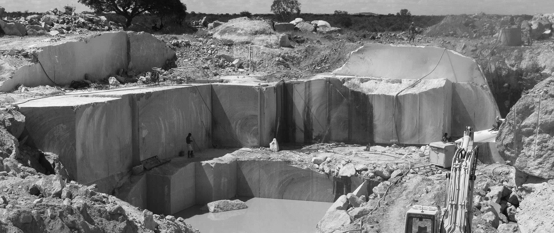 Labradorite Quarry Madagascar - Blue Granite Quarry in Madagascar